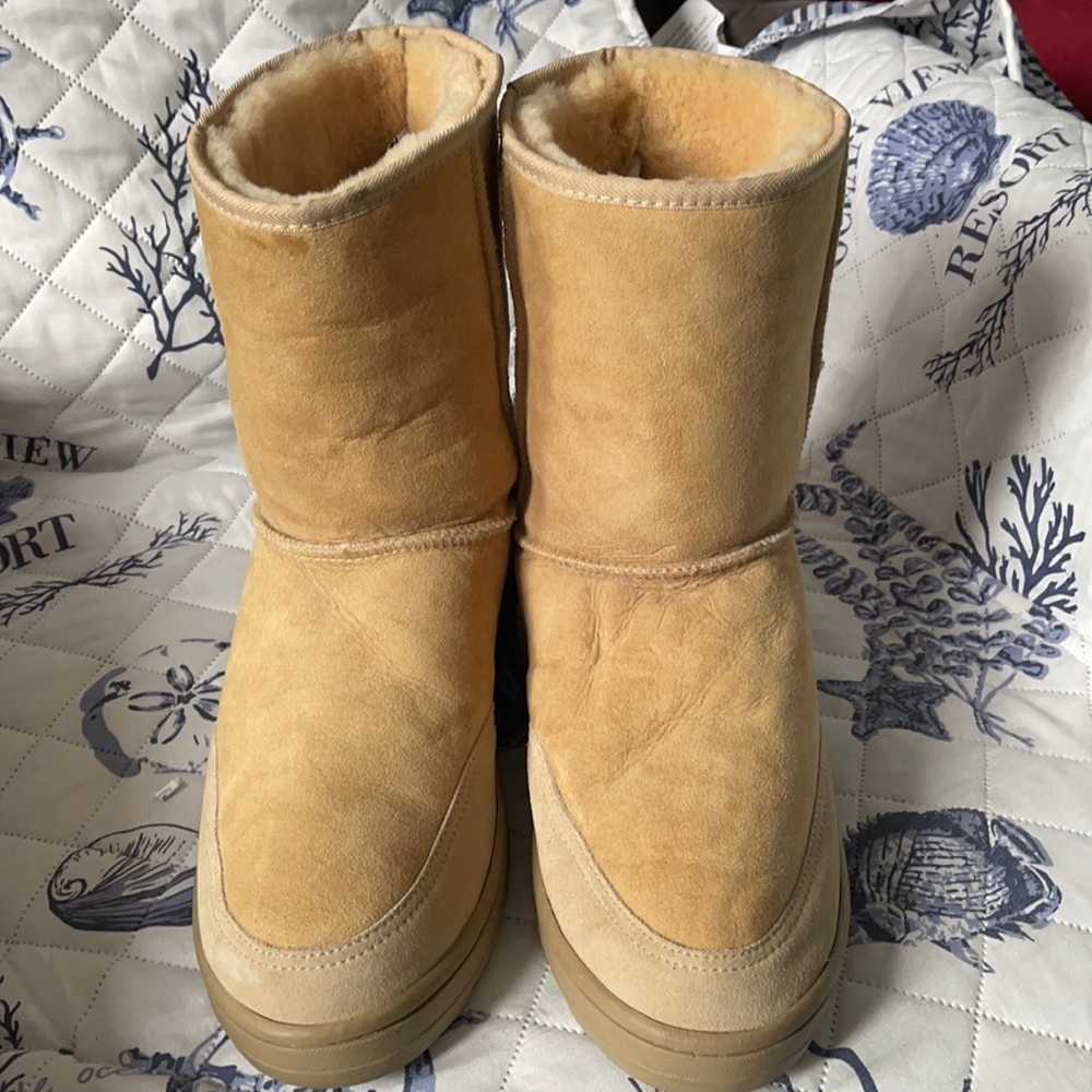 Ugg Boot